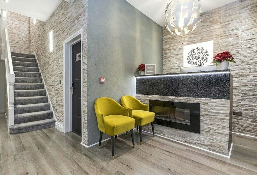 Oyo Orchid Apartments