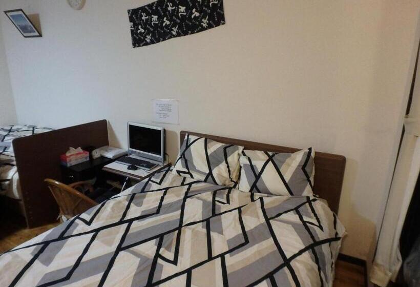 پانسیون 京の宿 西大路 Familie