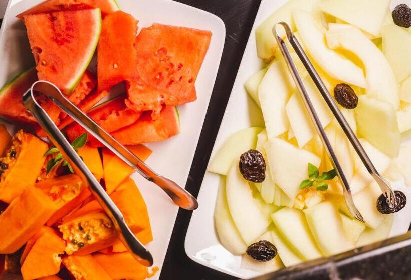 膳宿费 Pousada Aconchego Noronha