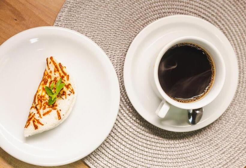 膳宿费 Pousada Aconchego Noronha