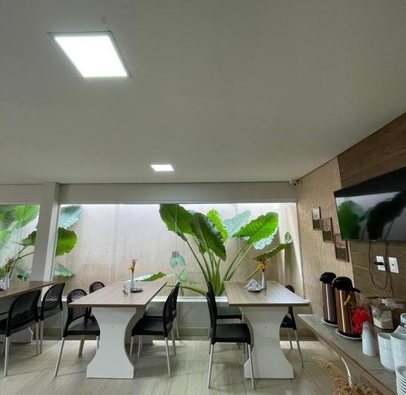 膳宿费 Pousada Aconchego Noronha