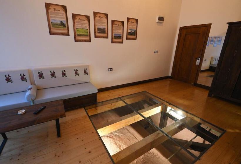 Yazmacılar Hanı Otel Restaurant