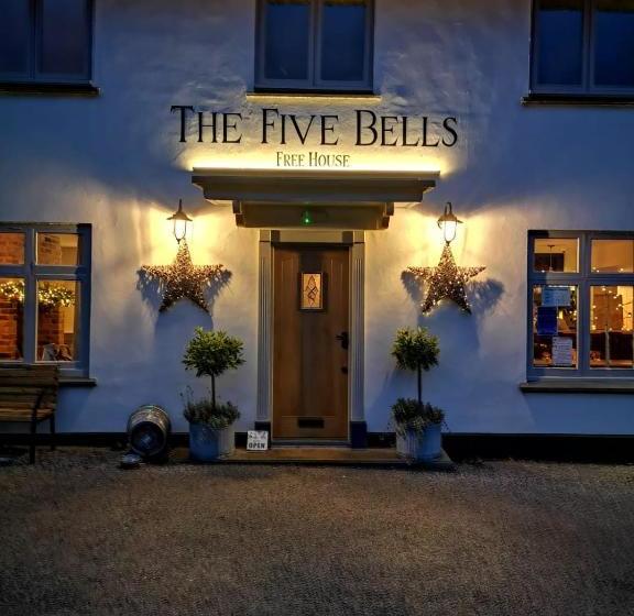 旅馆 The Cavendish Five Bells