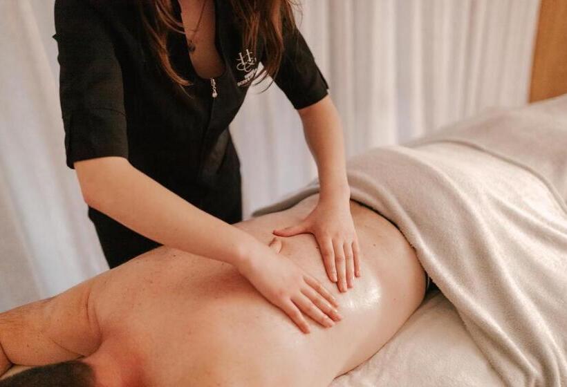 مبيت وإفطار Hiwinui Country Estate