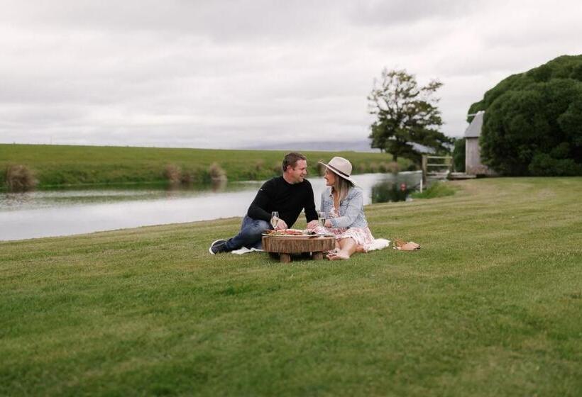 مبيت وإفطار Hiwinui Country Estate