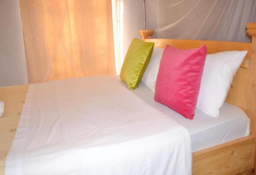 تختخواب و صبحانه Mondi Lodge Kisoro