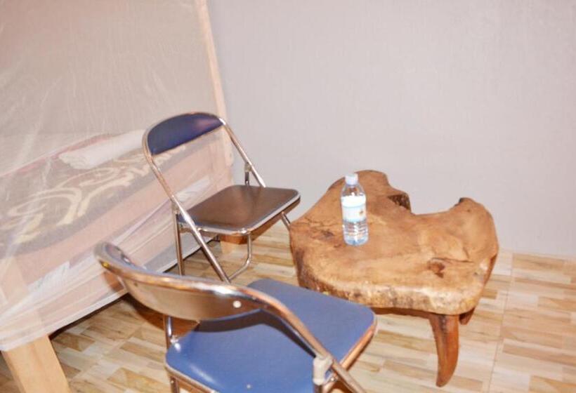 تختخواب و صبحانه Mondi Lodge Kisoro