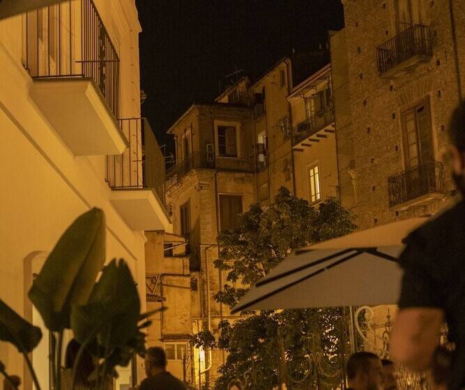 ホテル Albergo Centrale