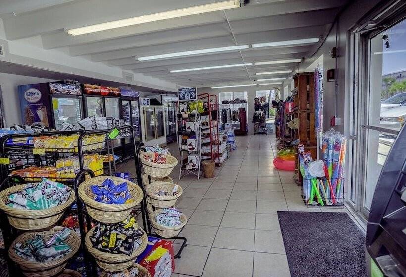 فندق Banana Peel Lodge