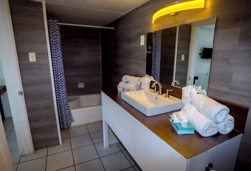 فندق Banana Peel Lodge