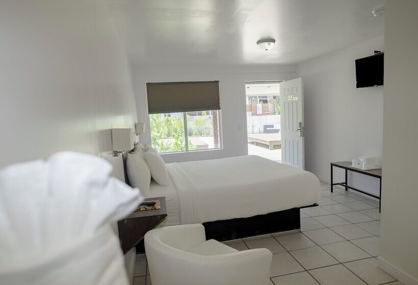 فندق Banana Peel Lodge