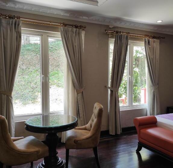 בית מלון כפרי Beth Kasegaran Theresia