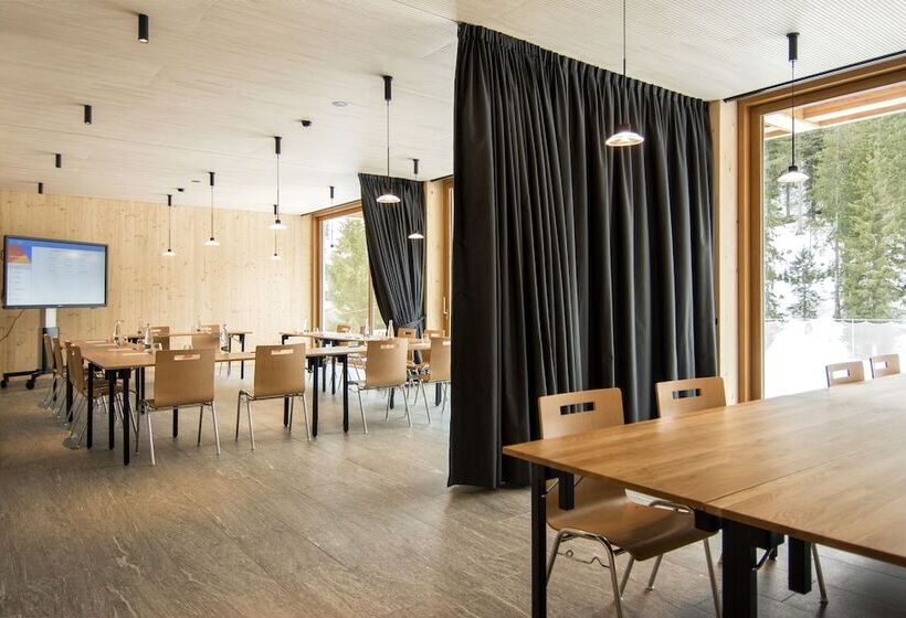 בית מלון כפרי Campra Alpine Lodge & Spa