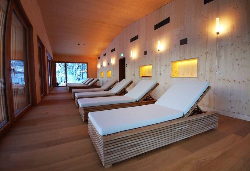 בית מלון כפרי Campra Alpine Lodge & Spa