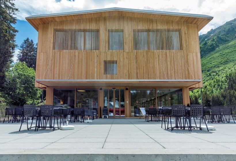 בית מלון כפרי Campra Alpine Lodge & Spa