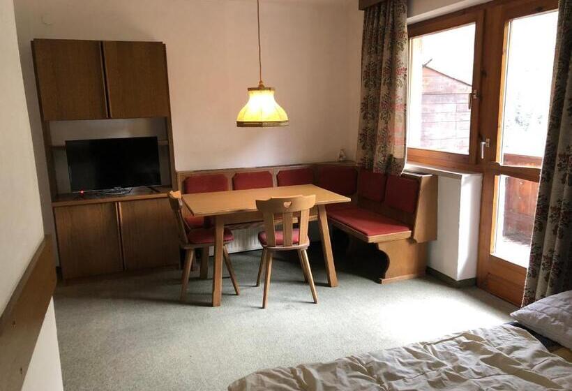 בית מלון כפרי Chalet Elfie