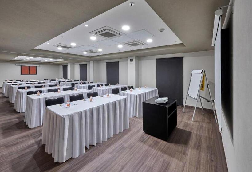 فندق City Express By Marriott Guaymas