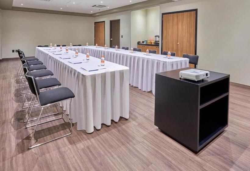 فندق City Express By Marriott Guaymas