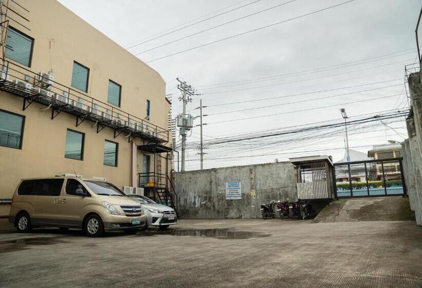 Отель Felicity Island