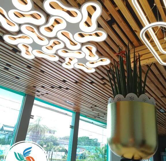 Отель Felicity Island