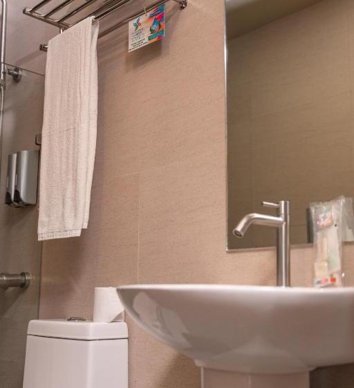 Отель Felicity Island