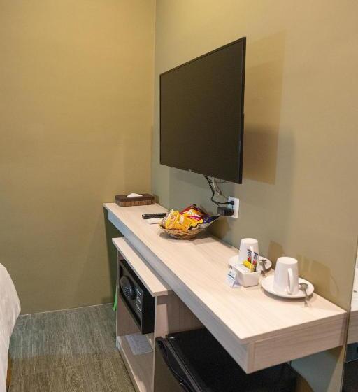 Отель Felicity Island