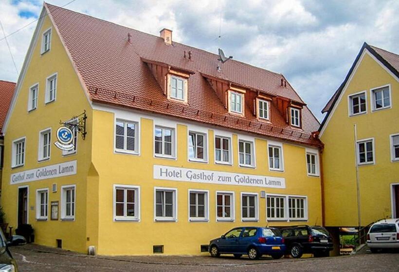 Отель Gasthof Zum Goldenen Lamm