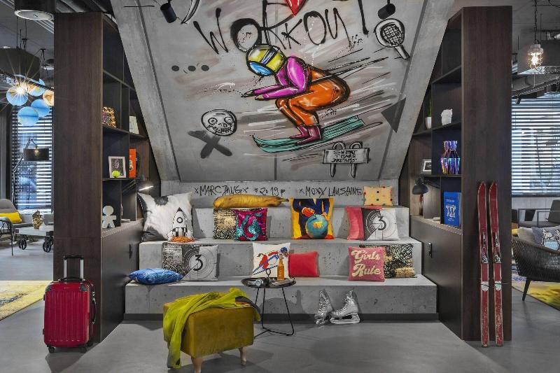 ホテル Moxy Lausanne City