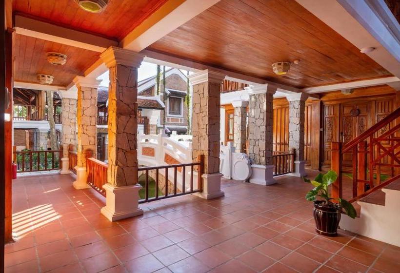 هتل Old Town Resort Phu Quoc