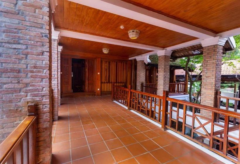 هتل Old Town Resort Phu Quoc