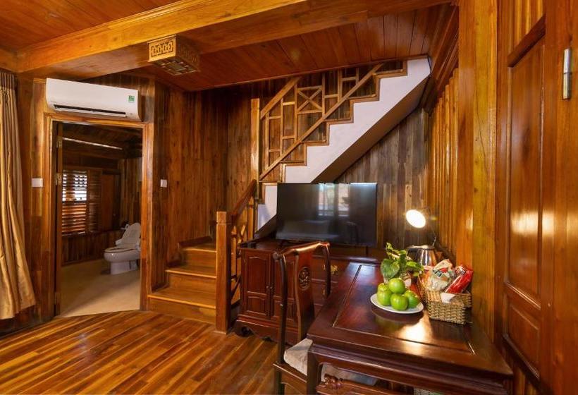 هتل Old Town Resort Phu Quoc