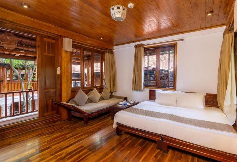 هتل Old Town Resort Phu Quoc