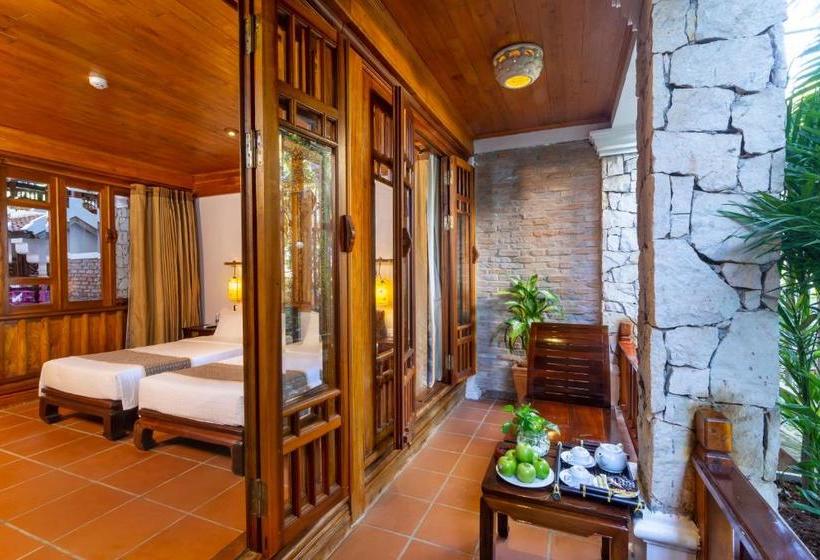 هتل Old Town Resort Phu Quoc