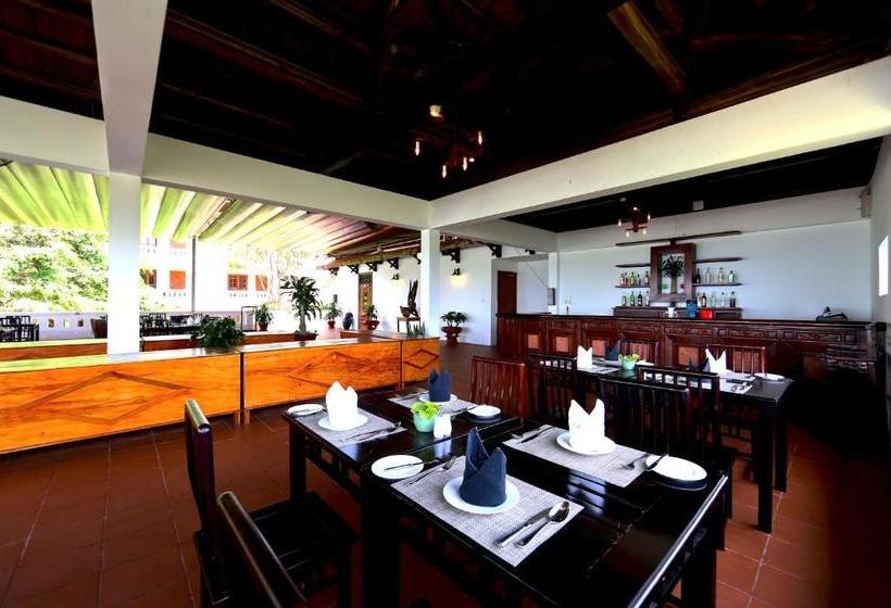 هتل Old Town Resort Phu Quoc