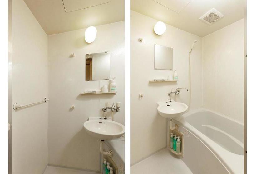 酒店 Oyo 44617 Four Seasons Yamoto