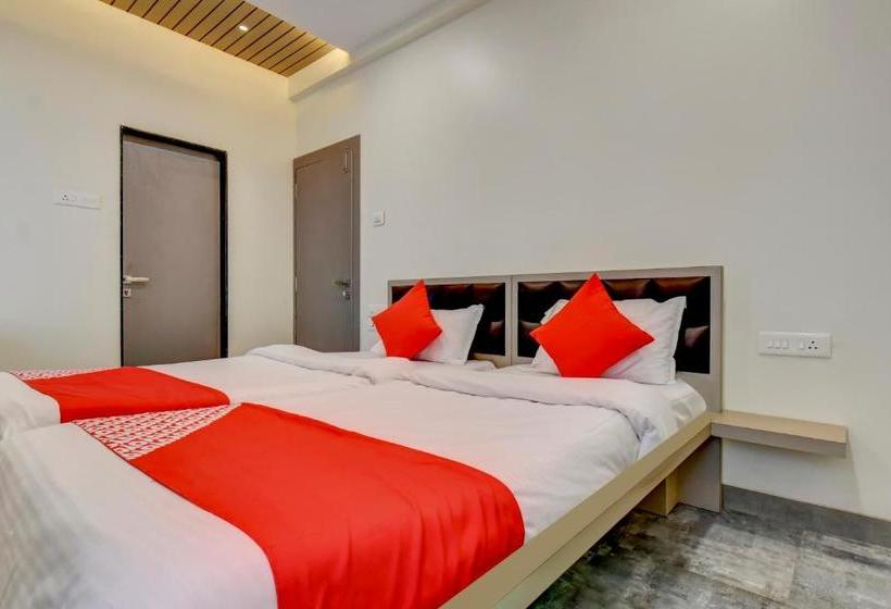 ホテル Oyo 63444  Ganesh Executive