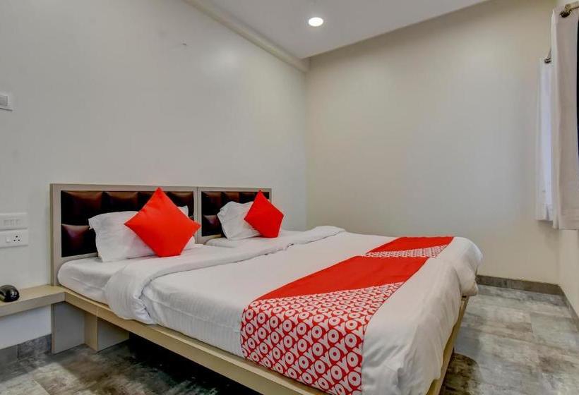 ホテル Oyo 63444  Ganesh Executive