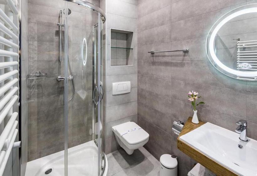 فندق Rafael готель рафаель