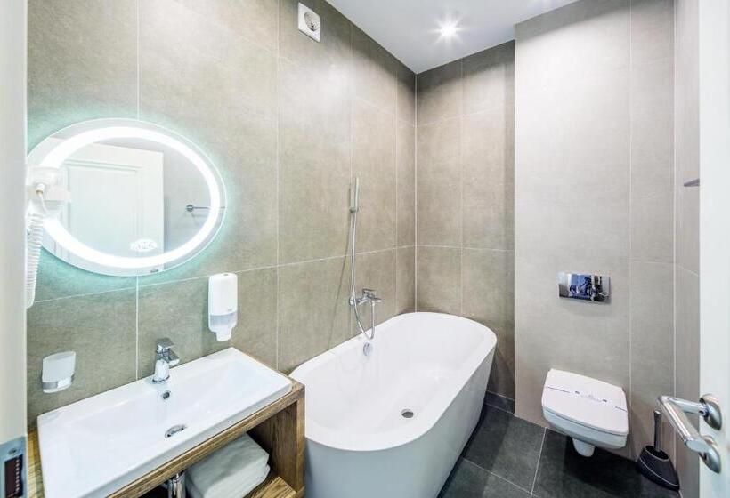 فندق Rafael готель рафаель