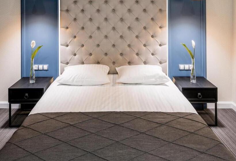 فندق Rafael готель рафаель