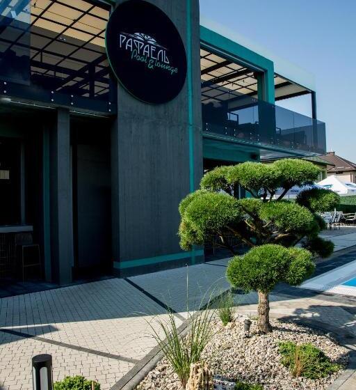 فندق Rafael готель рафаель