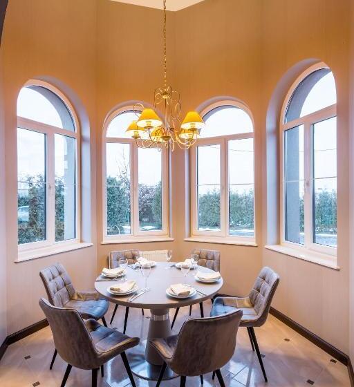 فندق Rafael готель рафаель