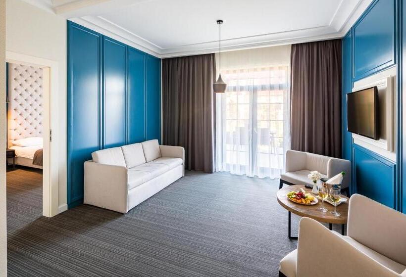 فندق Rafael готель рафаель