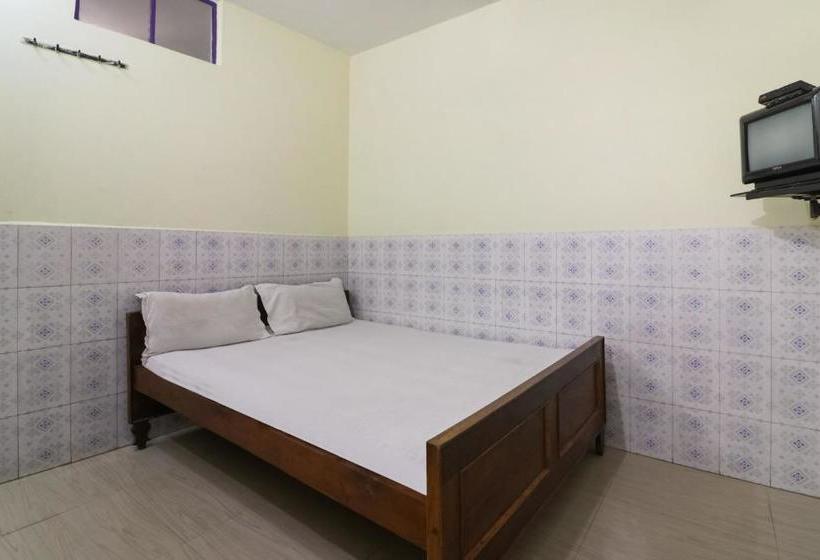 בית מלון כפרי Spot On 46580 Laxmi Atithi Bhawan