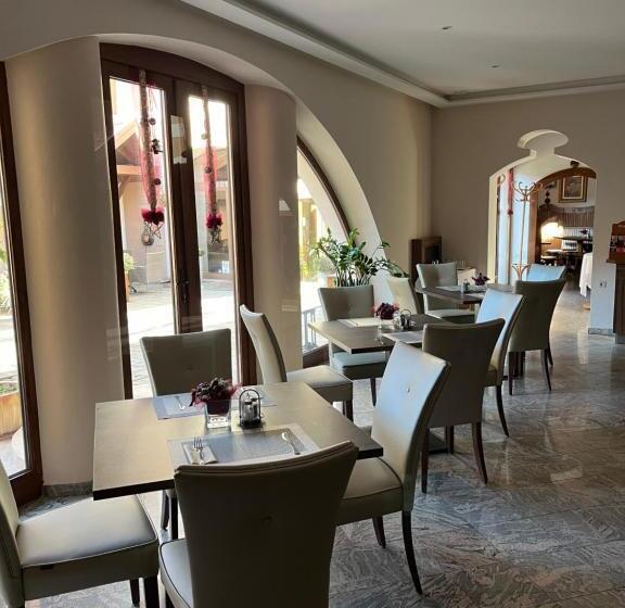 ホテル Wagner Vendégudvar Panzió