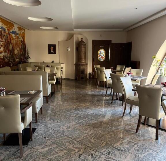 هتل Wagner Vendégudvar Panzió