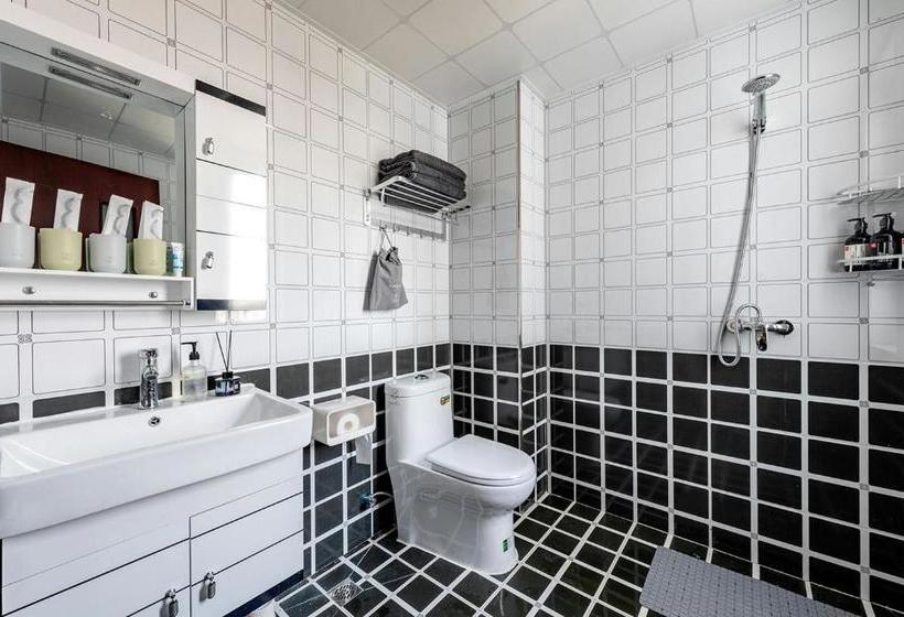 هتل Xi  An Lianhu District · Kaiyuanmen · Luke Boutique Apartment ·00184770