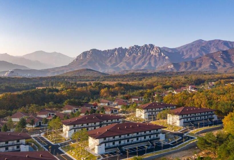 Kensington Resort Seorak Valley