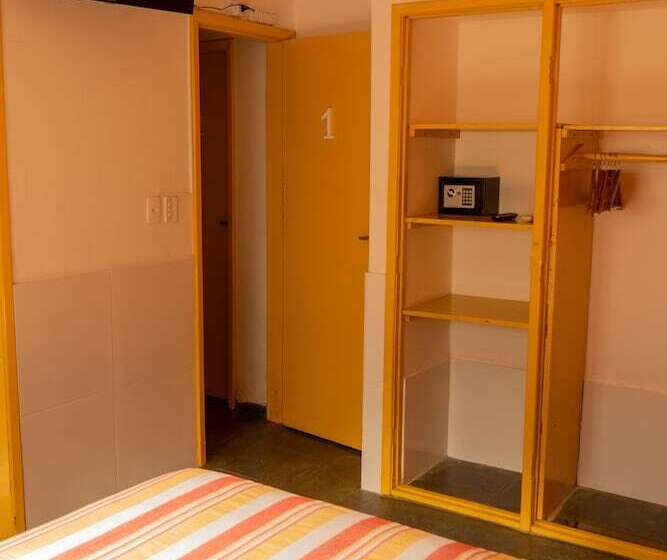 פנסיון Beach Hostel & Suites Los Pibes De Flores