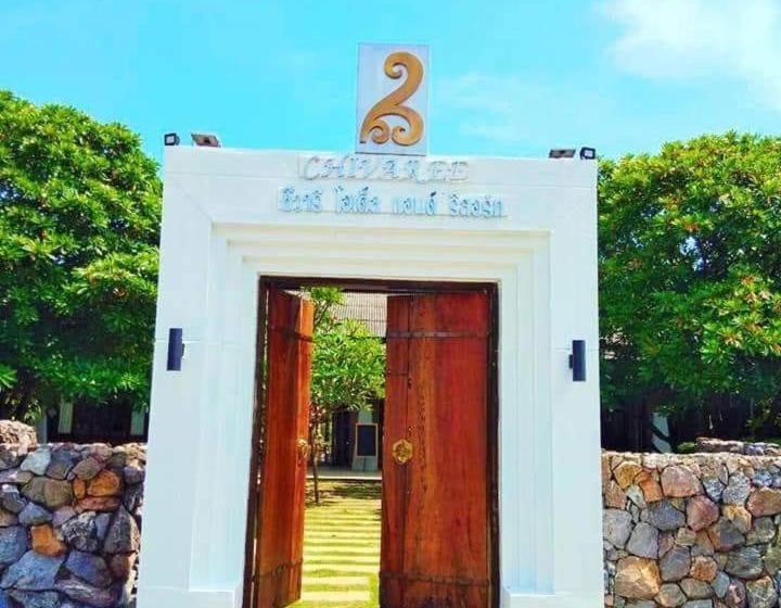 Chivaree  And Resort